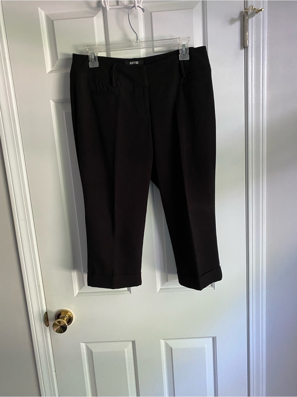 Apt 9 Black Cropped Pants 8P Curvy Fit